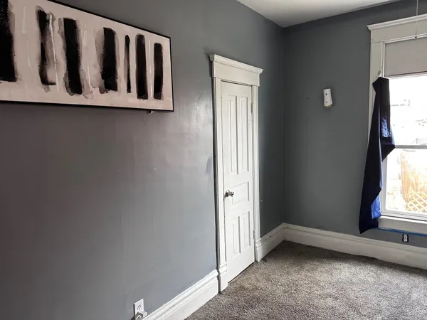 $89,000 | 482 South Float Avenue, Freeport, IL 61032