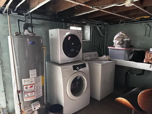 $89,000 | 482 South Float Avenue, Freeport, IL 61032