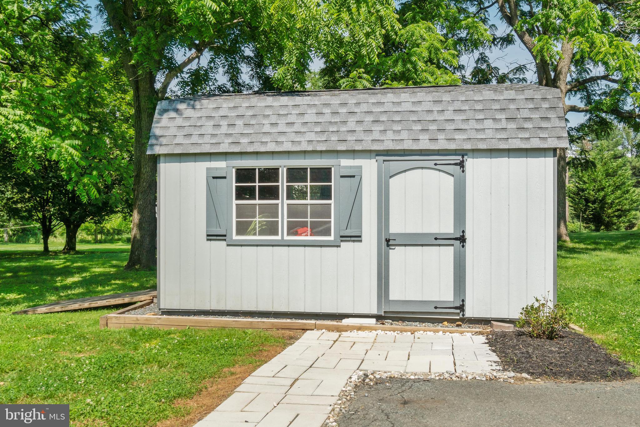 190 Kirks Mill Road Nottingham, PA 19362 - Photo 17 of 20 Detached storage shed