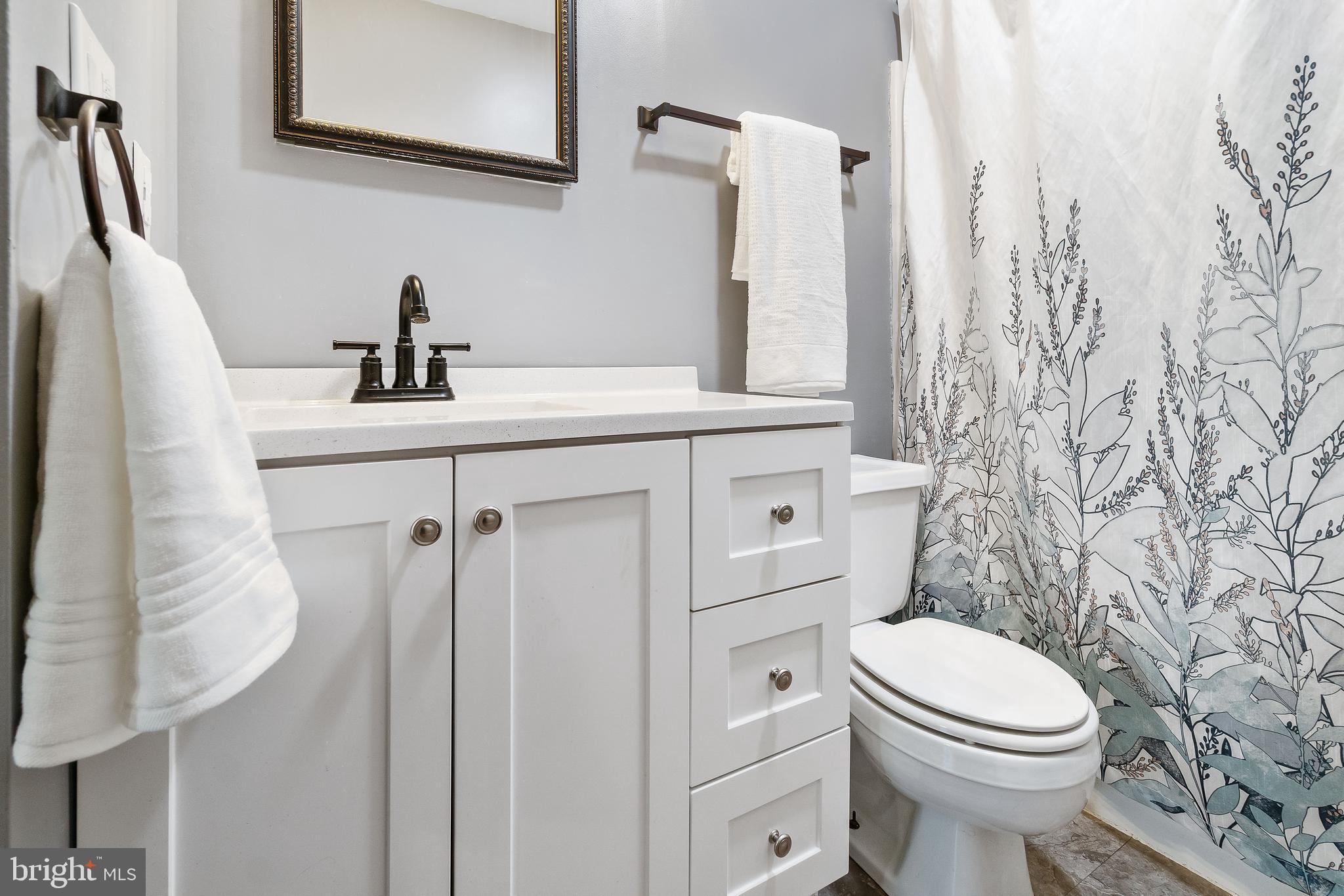 190 Kirks Mill Road Nottingham, PA 19362 - Photo 9 of 20 Full bath with upgraded vanity