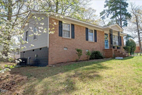 $148,500 | 101 Martin Circle, Roanoke Rapids, NC 27870