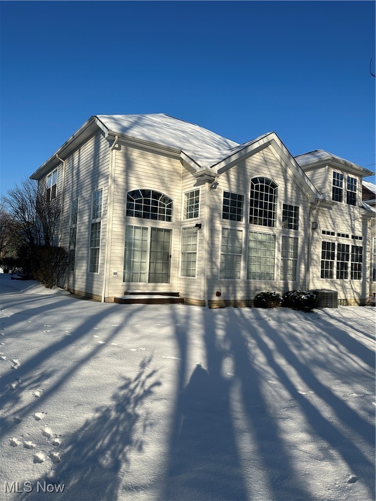 325 Burwick Road Cleveland, OH 44143 - Photo 44 of 46 Gallery Image 44