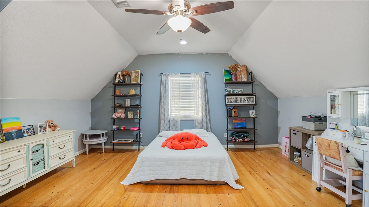 1320 Empire Road Jesup, GA 31545 - Photo 36 of 47 Bedroom Upstairs