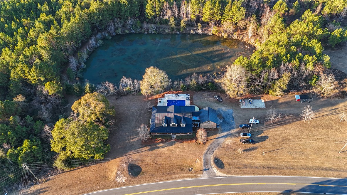 1320 Empire Road Jesup, GA 31545 - Photo 4 of 47