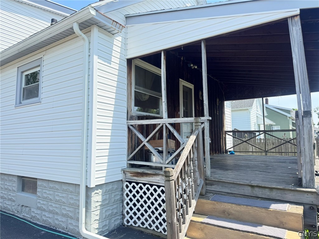 119 Merrill Street Syracuse, NY 13208 - Photo 37 of 43