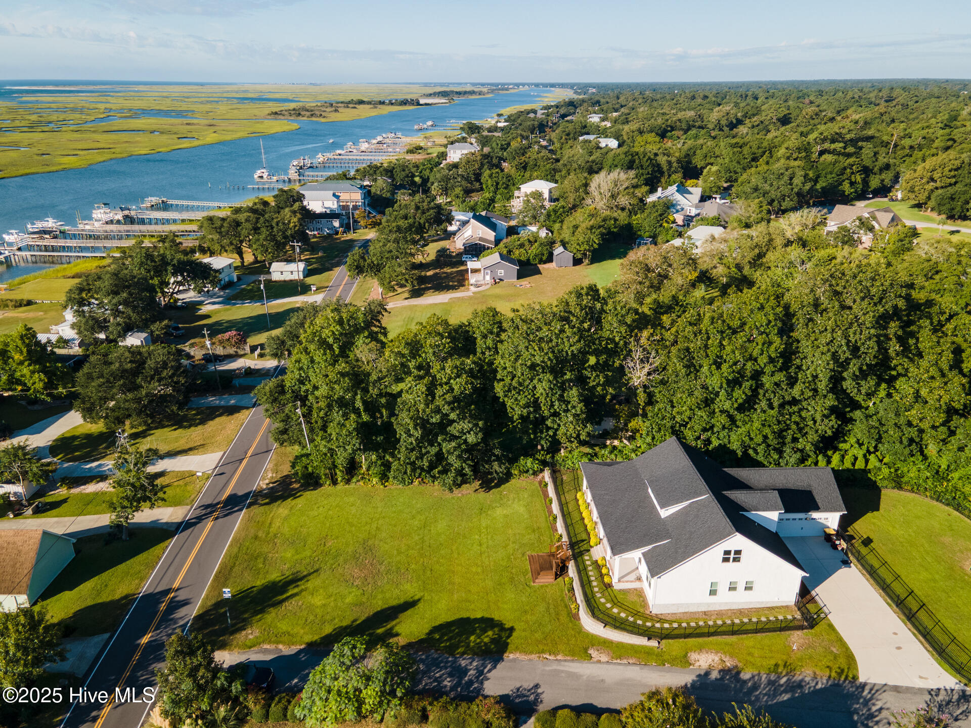 1406 Kings Landing Road Hampstead, NC 28443 - Photo 11 of 71 web-8