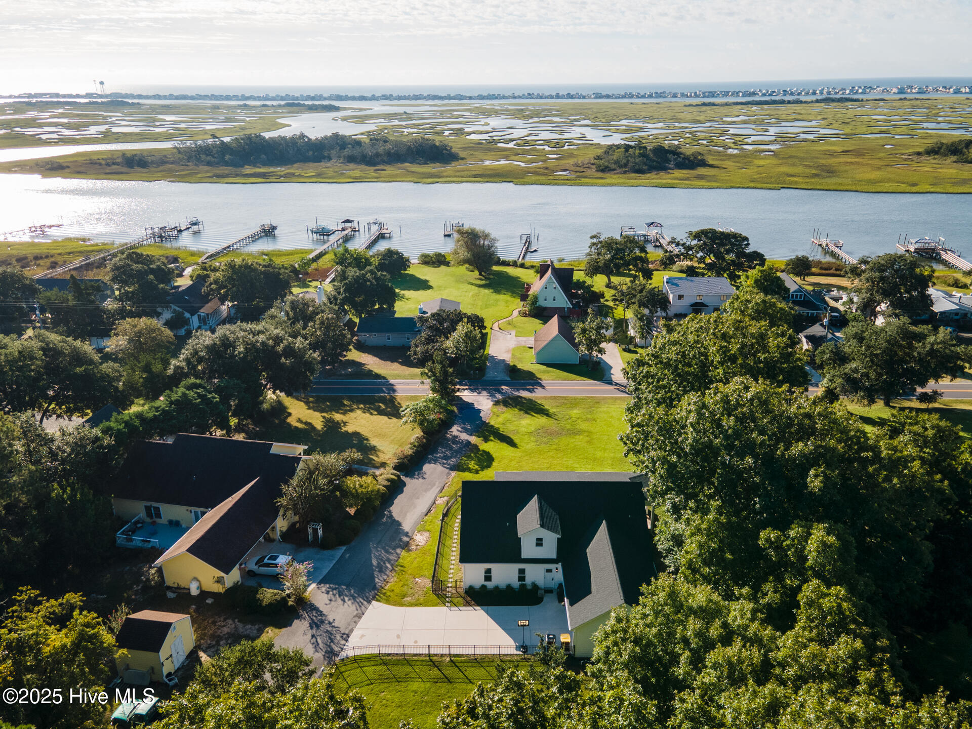 1406 Kings Landing Road Hampstead, NC 28443 - Photo 10 of 71 web-6