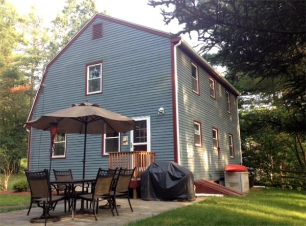 14 Ash Road Norfolk, MA 02056 - Photo 2 of 25 Gallery Image 2