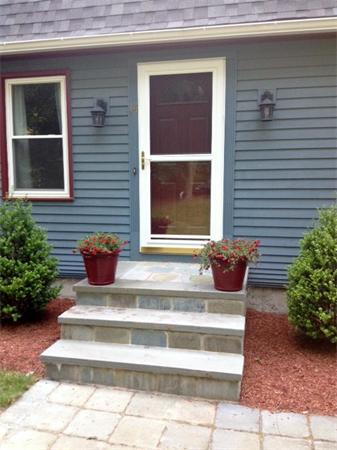14 Ash Road Norfolk, MA 02056 - Photo 4 of 25 Gallery Image 4