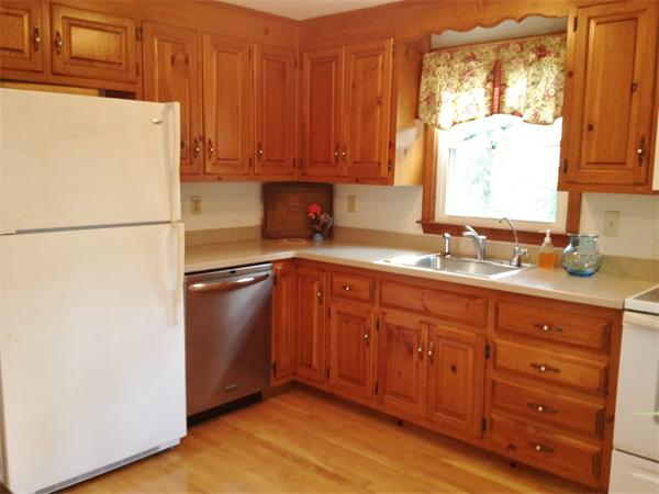14 Ash Road Norfolk, MA 02056 - Photo 10 of 25 Gallery Image 10
