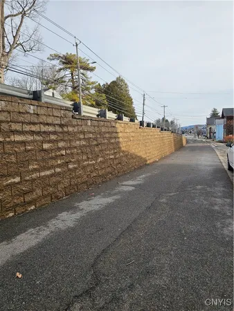 $950 | 25 Elm Street, Tully, NY 13159