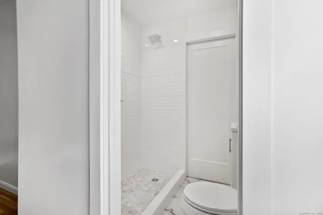 $6,500 | 132 Toll House Lane, Fairfield, CT 06825