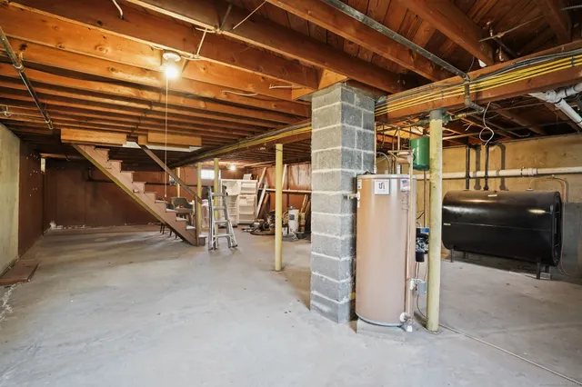 $6,500 | 132 Toll House Lane, Fairfield, CT 06825