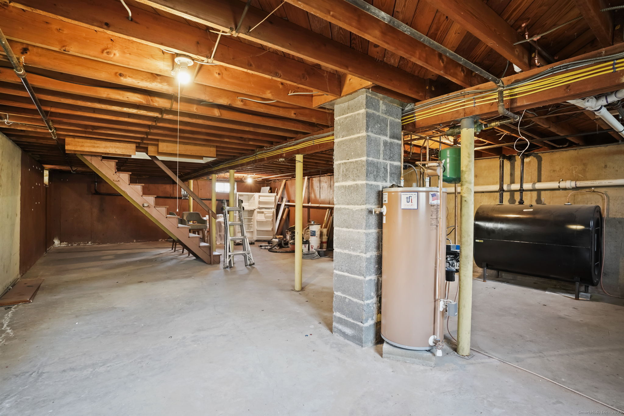 132 Toll House Lane Fairfield, CT 06825 - Photo 29 of 38