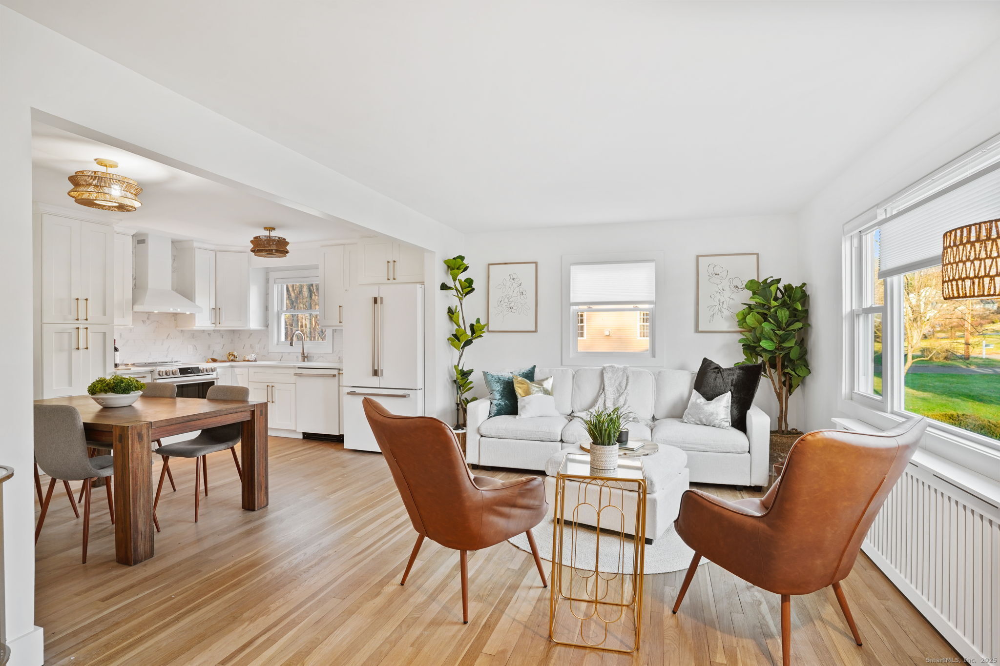 132 Toll House Lane Fairfield, CT 06825 - Photo 8 of 38