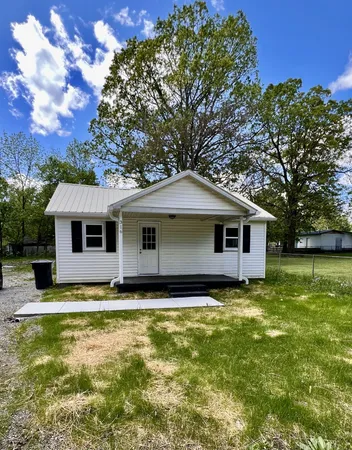 $1,200 | 316 Allen Street, Tullahoma, TN 37388