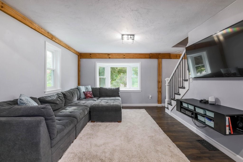 6 Lexington Road Northborough, MA 01532 - Photo 19 of 37 Gallery Image 19