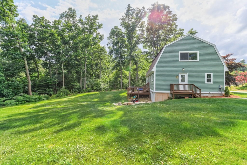 6 Lexington Road Northborough, MA 01532 - Photo 4 of 37 Gallery Image 4