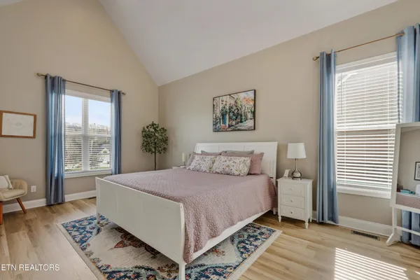 $529,000 | 115 Crossroads Boulevard, Oak Ridge, TN 37830