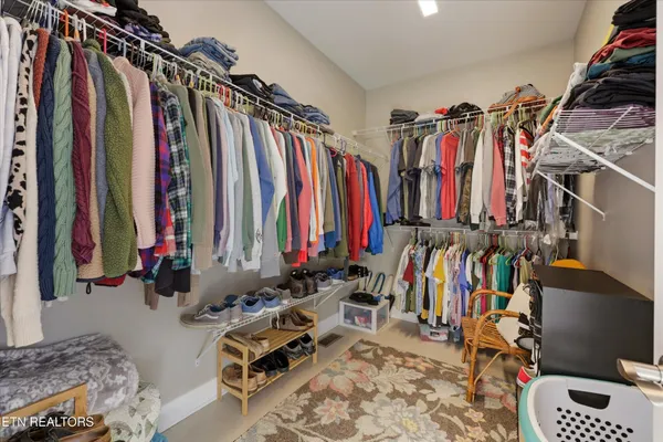 $529,000 | 115 Crossroads Boulevard, Oak Ridge, TN 37830