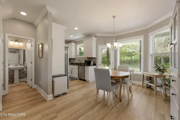 $529,000 | 115 Crossroads Boulevard, Oak Ridge, TN 37830