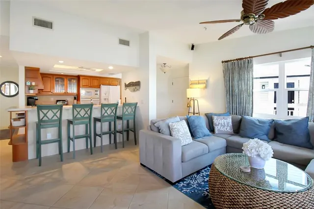 $8,100 | 1373 Siesta Bayside Drive, Unit 1373C, Sarasota, FL 34242