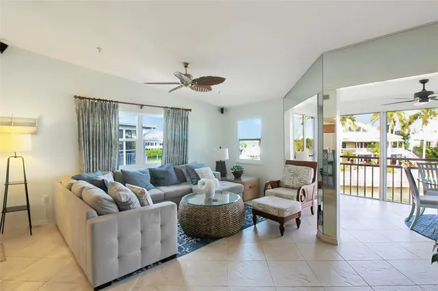 $8,100 | 1373 Siesta Bayside Drive, Unit 1373C, Sarasota, FL 34242