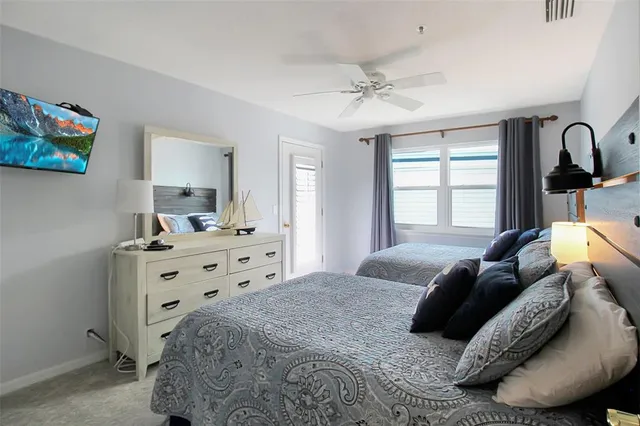 $8,100 | 1373 Siesta Bayside Drive, Unit 1373C, Sarasota, FL 34242