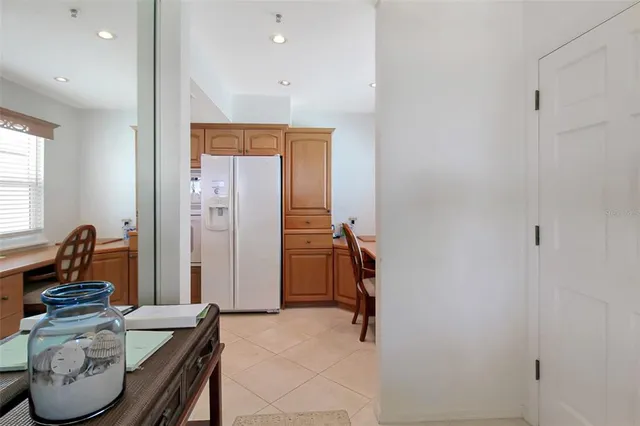 $8,100 | 1373 Siesta Bayside Drive, Unit 1373C, Sarasota, FL 34242