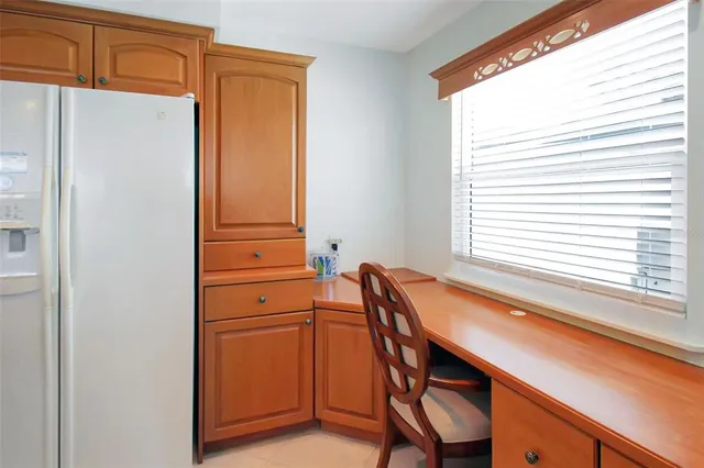 $8,100 | 1373 Siesta Bayside Drive, Unit 1373C, Sarasota, FL 34242