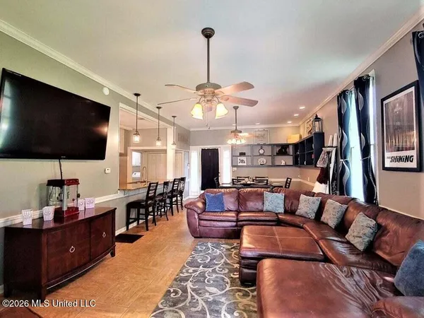 $319,000 | 107 Arlington Avenue, Natchez, MS 39120