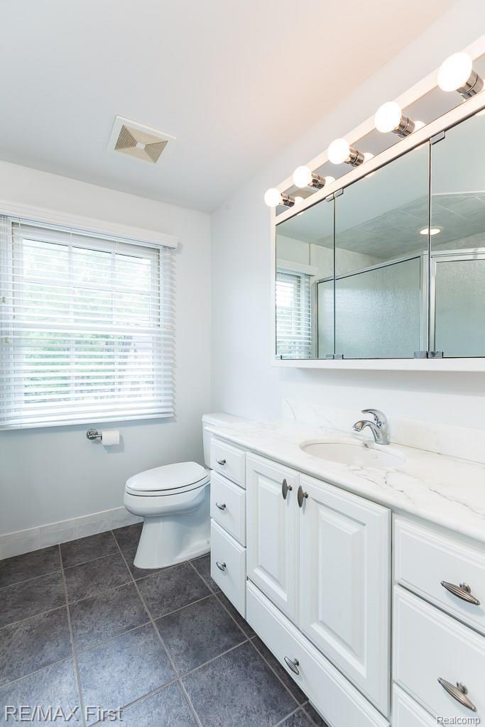 57235 Mt Vernon Road Washington, MI 48094 - Photo 45 of 65 57235 Mt. Vernon-46