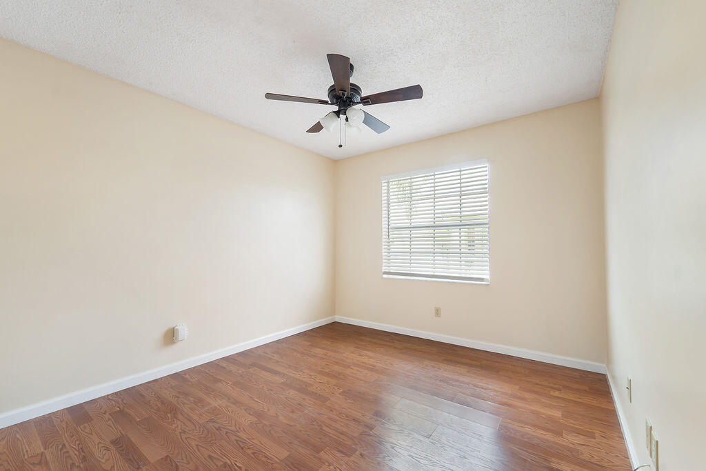 189 Raintree Trail Jupiter, FL 33458 - Photo 12 of 24 189 Raintree