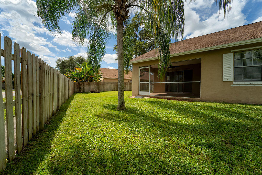 189 Raintree Trail Jupiter, FL 33458 - Photo 20 of 24 189 Raintree