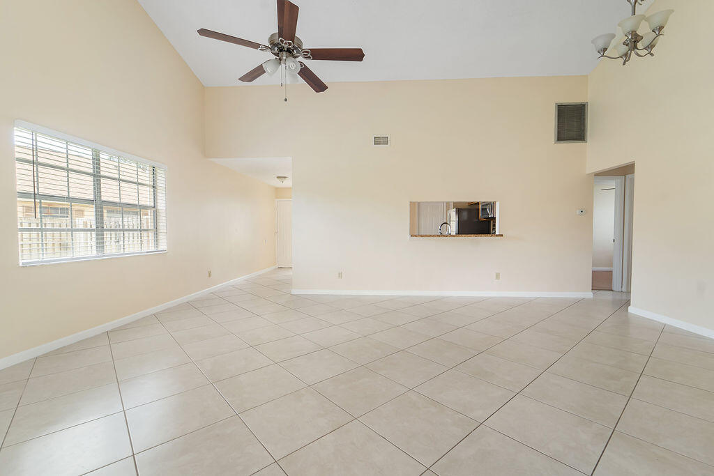 189 Raintree Trail Jupiter, FL 33458 - Photo 7 of 24 189 Raintree