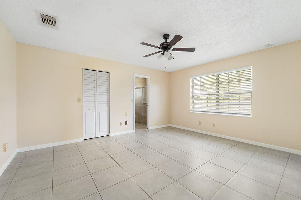 189 Raintree Trail Jupiter, FL 33458 - Photo 9 of 24 189 Raintree