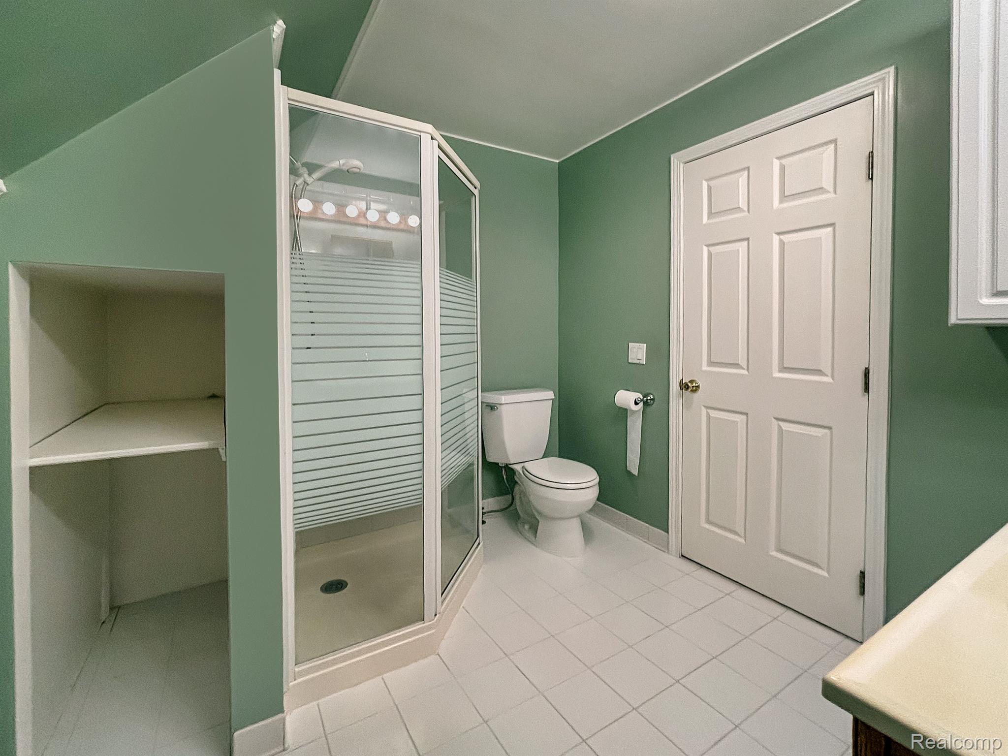 7653 West Chase Lake Road Fowlerville, MI 48836 - Photo 38 of 52 Gallery Image 38