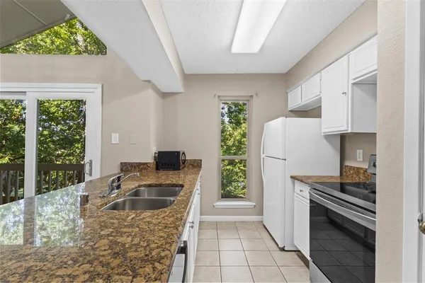 $1,475 | 7107 Holly Hill Drive, Unit 209, Dallas, TX 75231