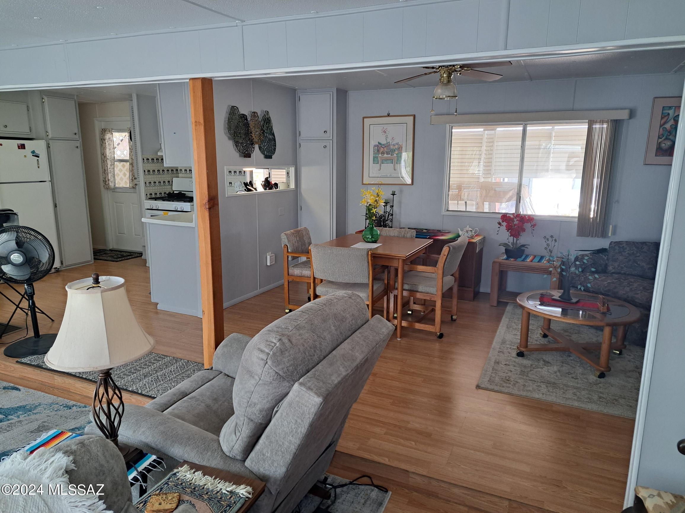 5425 West Box R Street Tucson, AZ 85713 - Photo 2 of 27 20240320_103142
