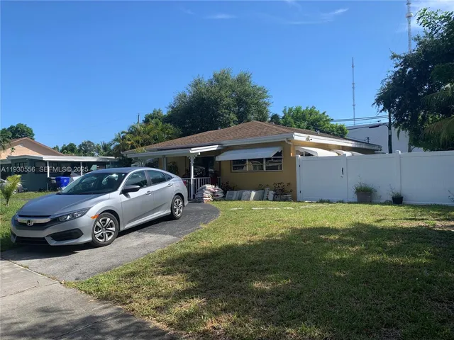$1,000 | 106 Harvard Road, West Park, FL 33023