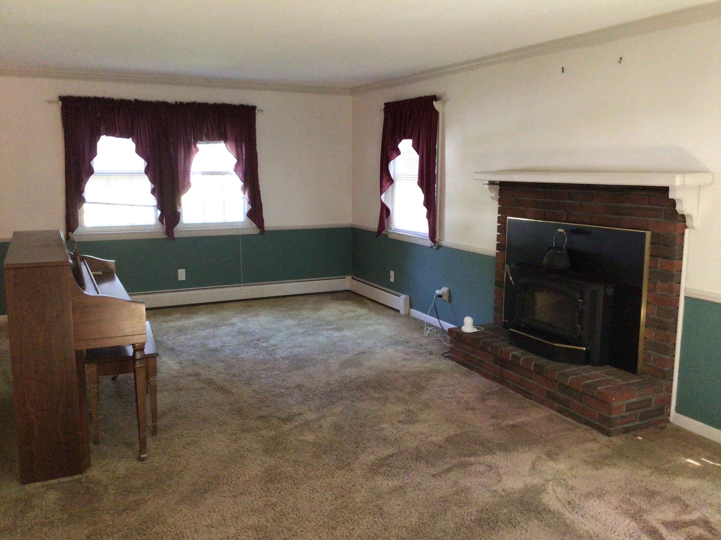 13 Old Farm Road Topsham, ME 04086 - Photo 6 of 56 IMG_0439