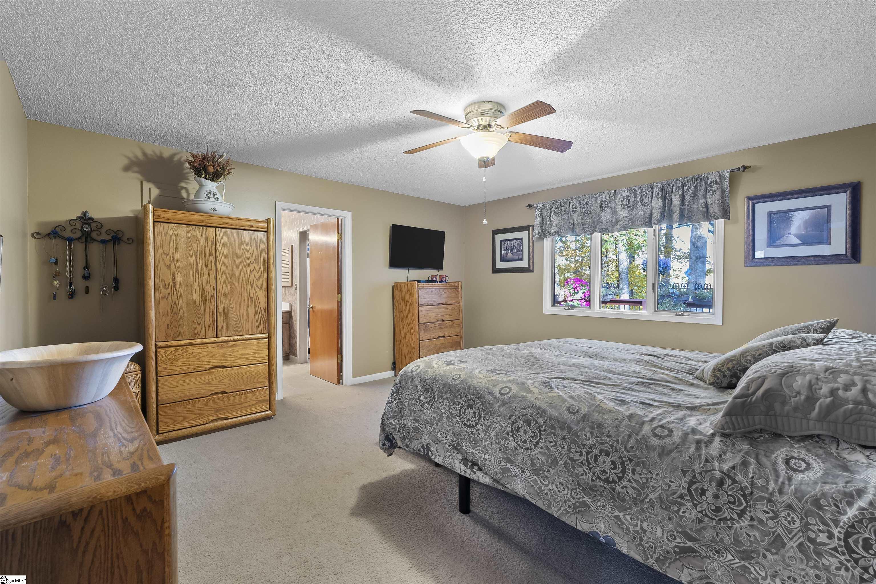 9061 Maughan Trail Seneca, SC 29672 - Photo 15 of 36