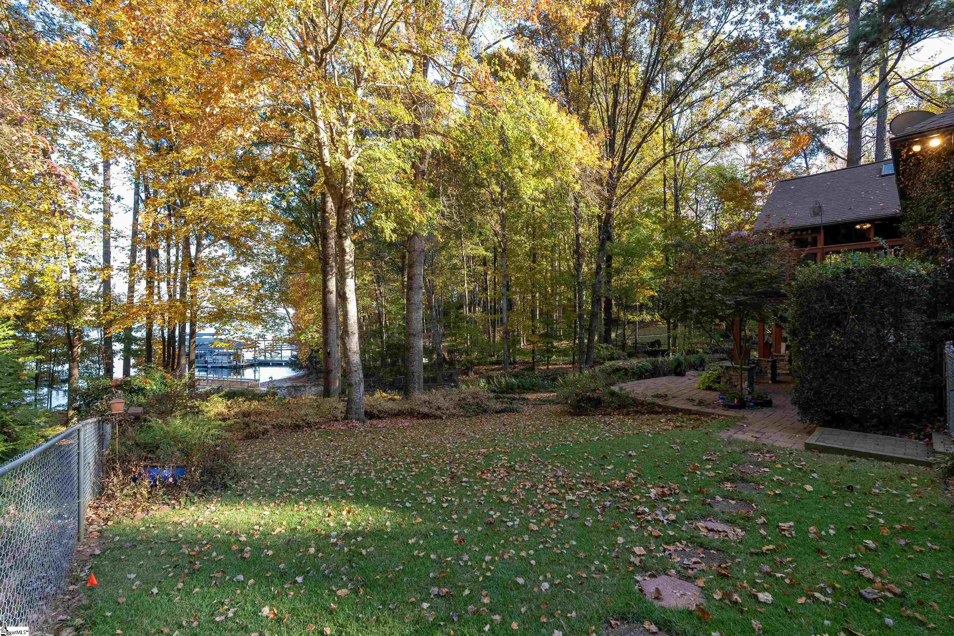 9061 Maughan Trail Seneca, SC 29672 - Photo 31 of 36