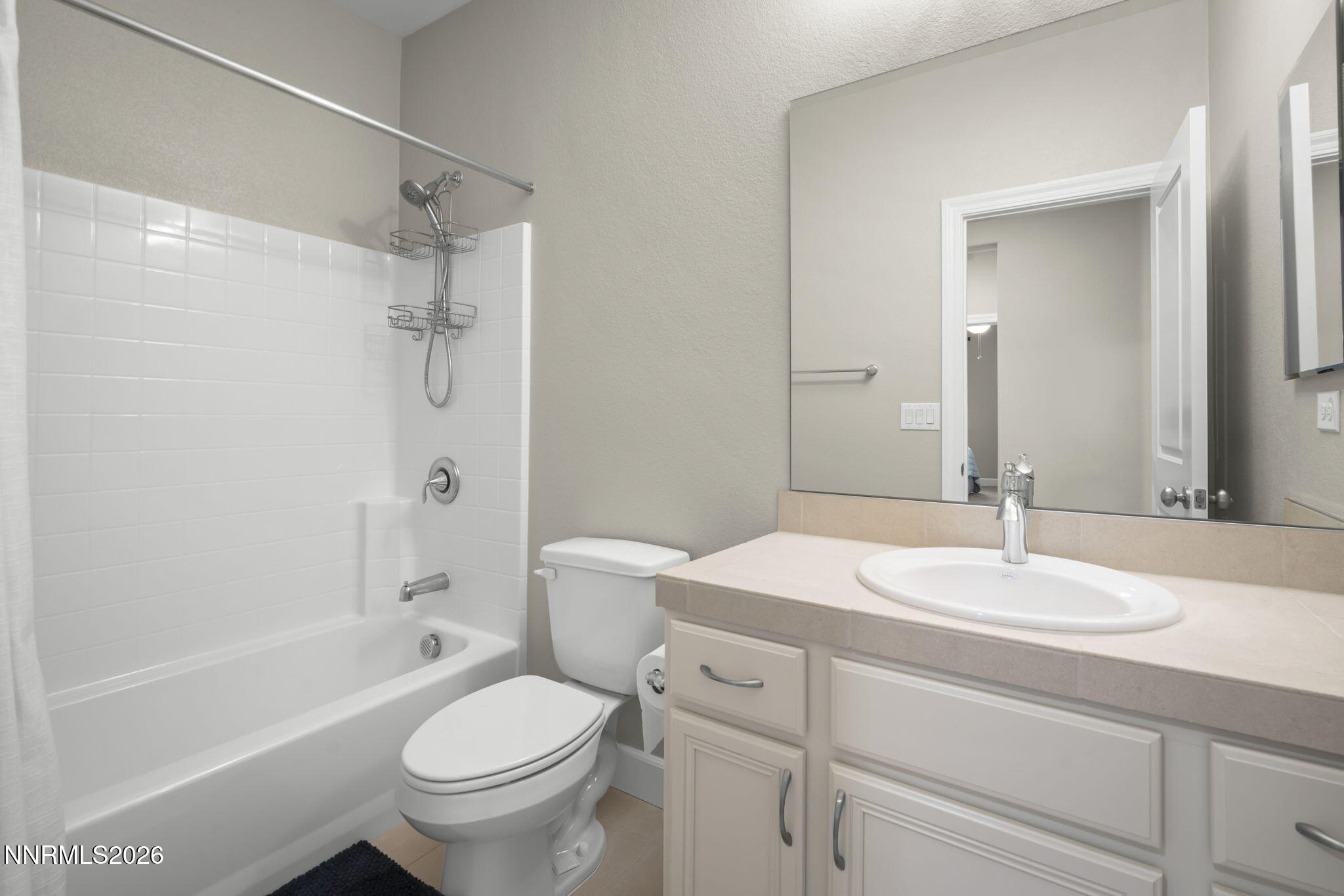 1860 Sea Horse Road, Unit C Reno, NV 89521 - Photo 17 of 23 17-web-or-mls-_DSC1217