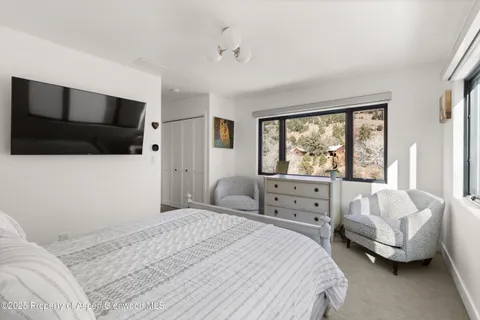 $5,200,000 | 400 Meadow Lane, Basalt, CO 81621