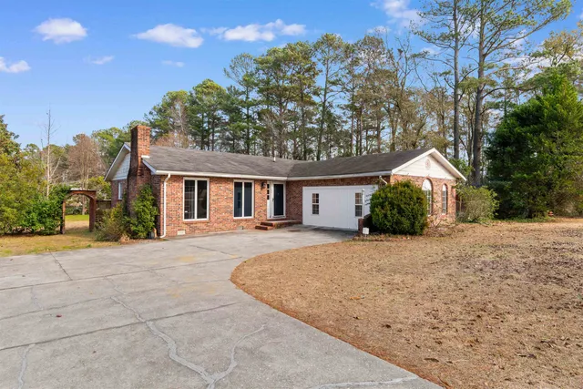 $214,900 | 404 Davenport Road, Mullins, SC 29574