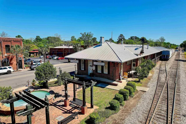 $214,900 | 404 Davenport Road, Mullins, SC 29574