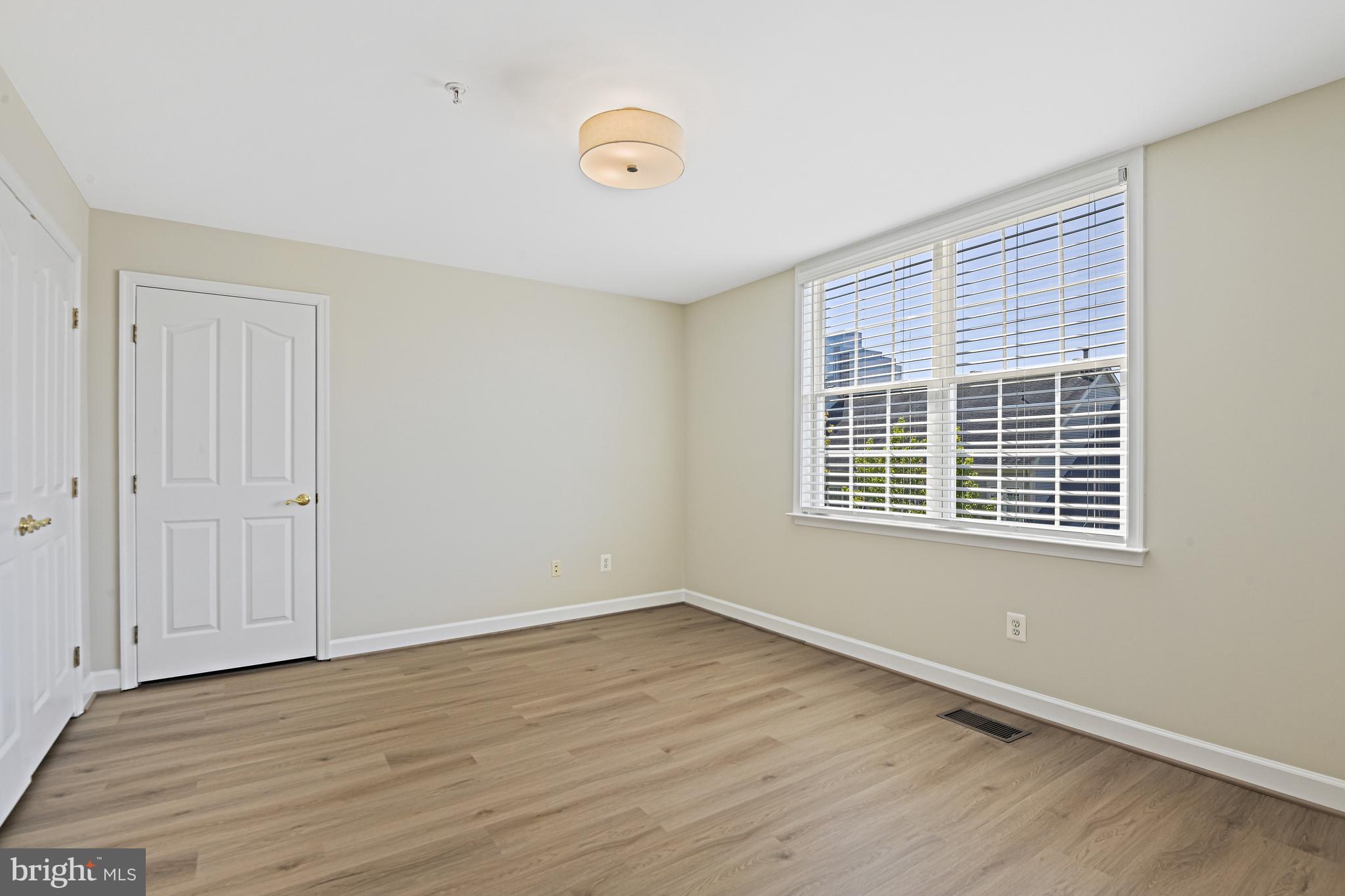 1924 Logan Manor Drive Reston, VA 20190 - Photo 21 of 55 Bedroom 2