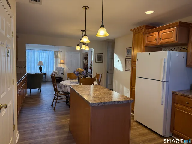 $285,000 | 7 River Walk Drive, Unit 7, Brooklyn, CT 06234