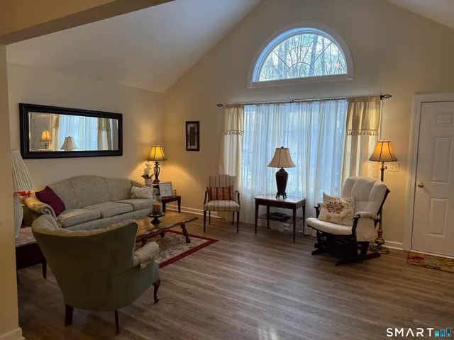 $285,000 | 7 River Walk Drive, Unit 7, Brooklyn, CT 06234